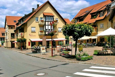 Cornimont Platz in Steinen